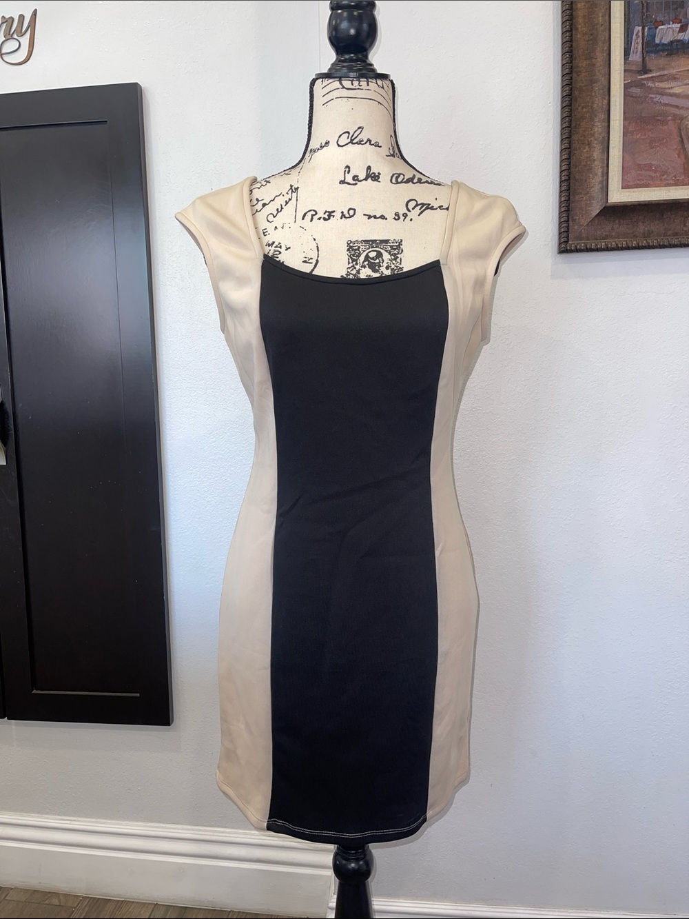 New ✨ w/out Tags! 🏷️ “Zinga” Gorgeous Dress 👗- Size Large